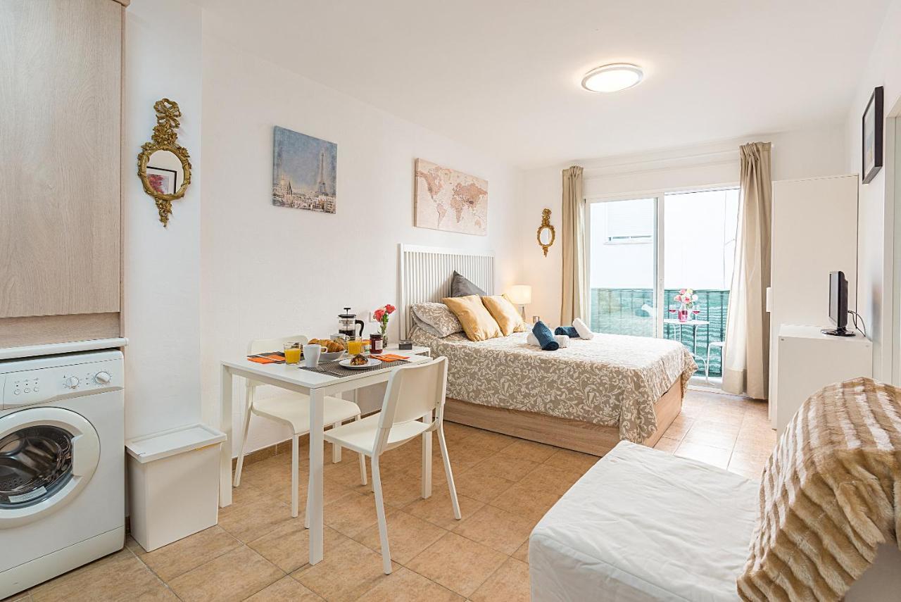 Studios Nerja Center E المظهر الخارجي الصورة