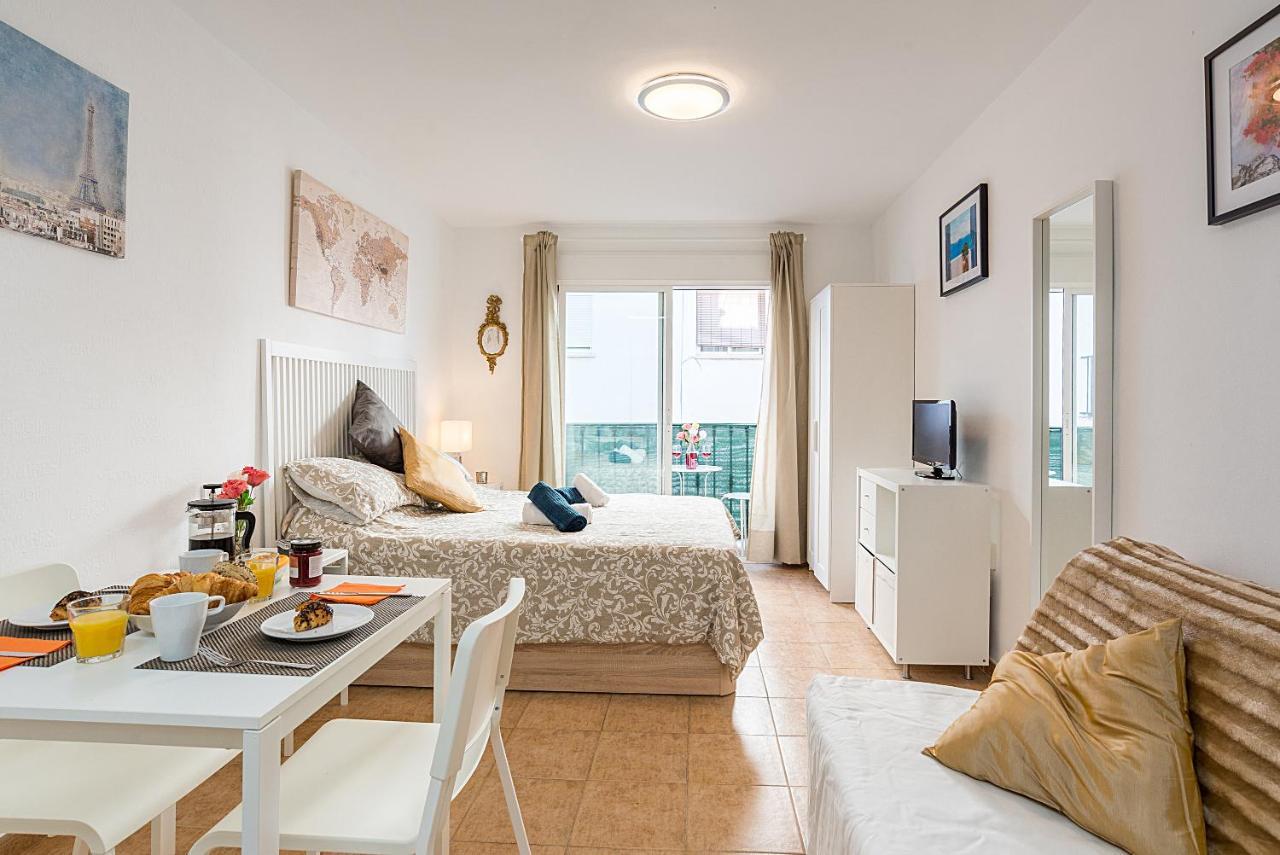 Studios Nerja Center E المظهر الخارجي الصورة