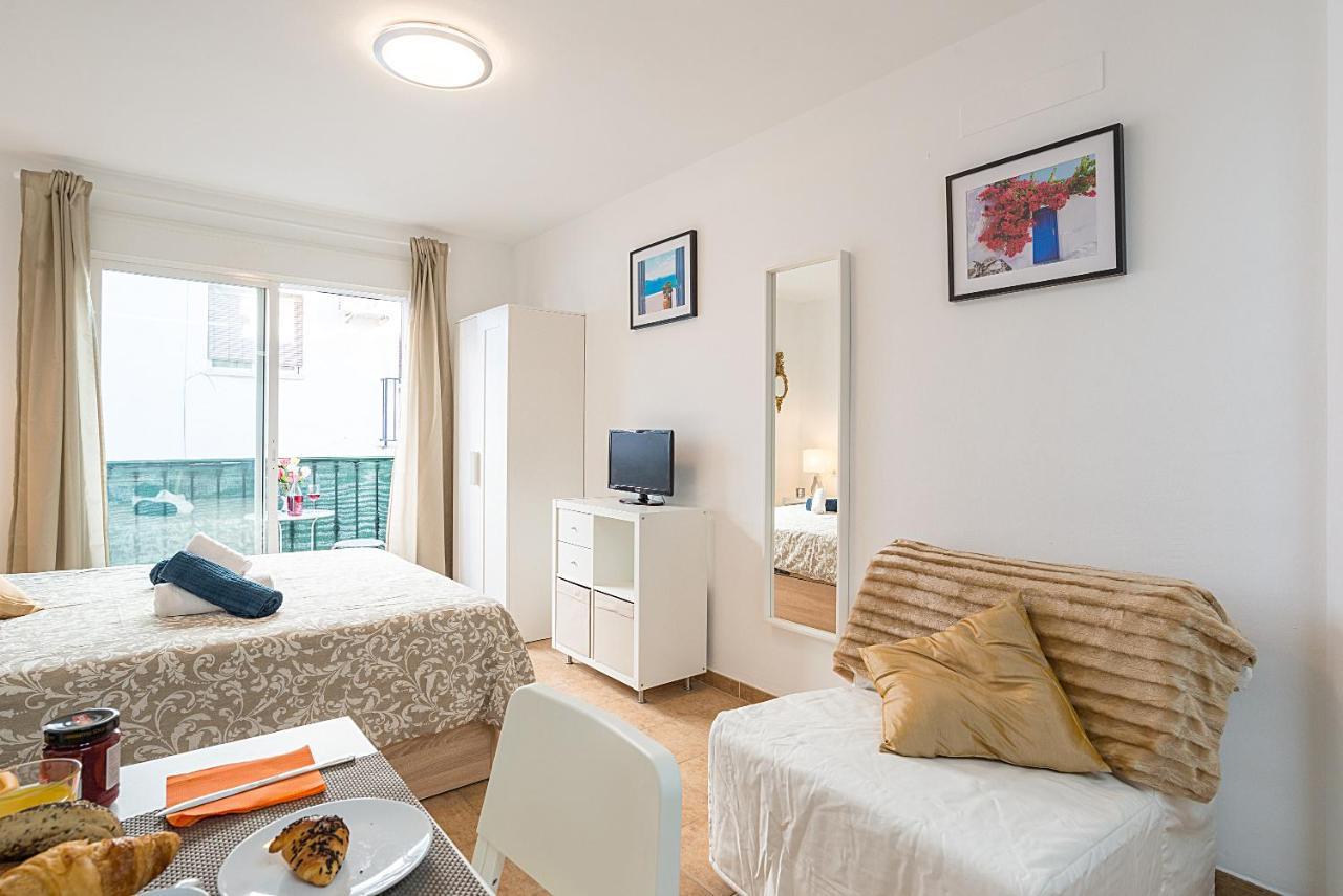Studios Nerja Center E المظهر الخارجي الصورة